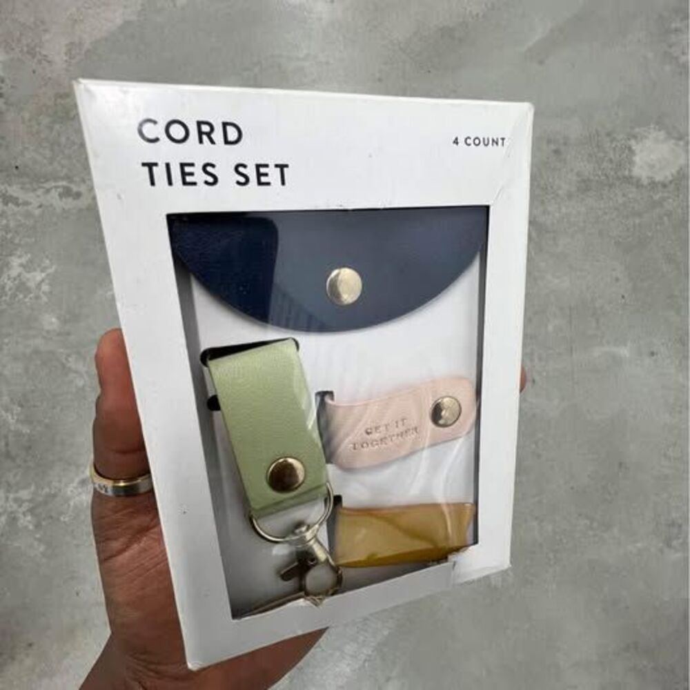 Electronics Cord Tie
